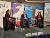 Podiumsdiskussion „Vergessen? Niemals! Deutsch-französische Perspektiven zur Erinnerung an den Holocaust“ mit Annabelle Steffes-Halmer, Prof. Dr. Peter Geiss und Karine Sicard-Bouvatier